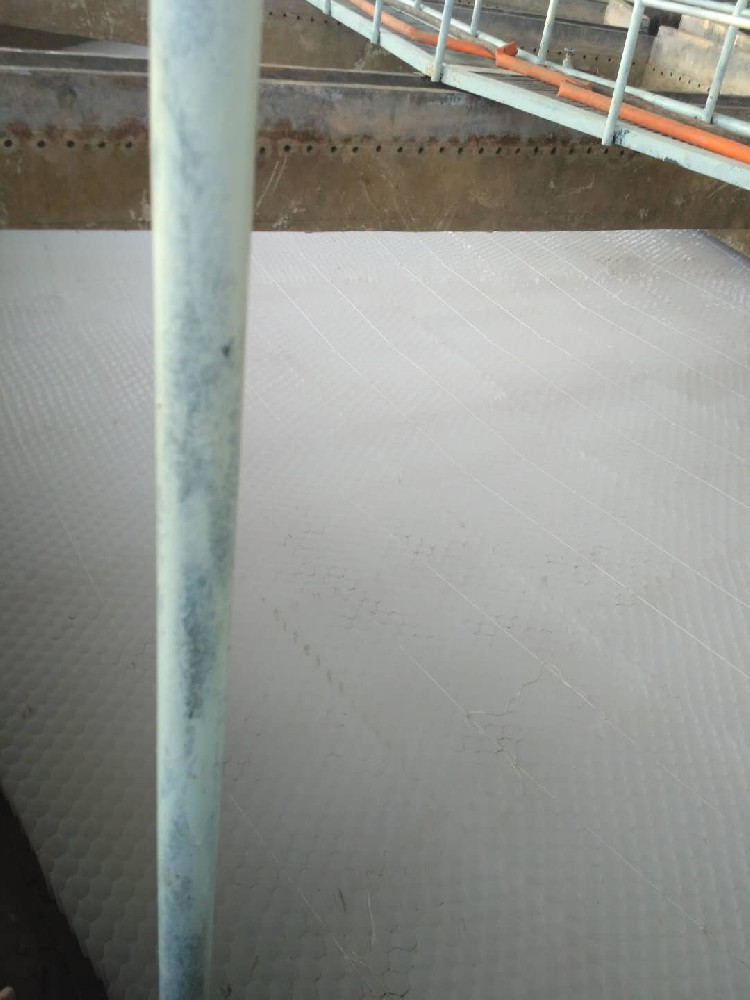 内蒙达拉特发电厂斜管安装